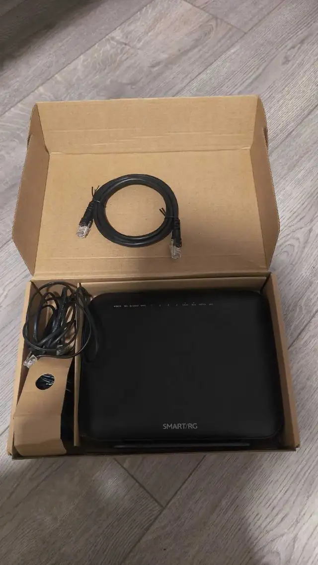 Smart/RG SR516ac VDSL2 Gateway in Networking in City of Toronto - Image 2