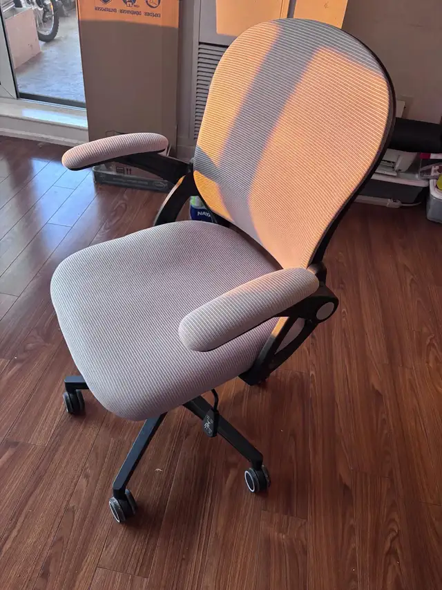 Ergonomic chair for sale62863283184257121