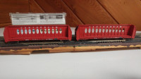 2 CON-COR N Scale CP Rail Centerbeam Bulkhead Flat Rolling Stock