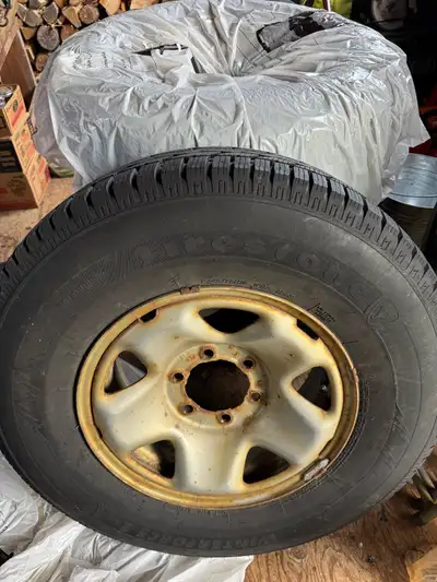 Set of 4 “Firestone Winterforce 2” snow tires INCLUDING Toyota branded steel rims(already installed...