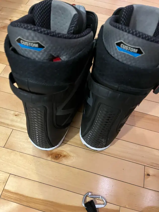 botte de snowboard  in Snowboard in City of Montréal - Image 3