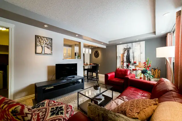 McKinnon Pointe Furnished (Short Term Rentals in Edmonton)