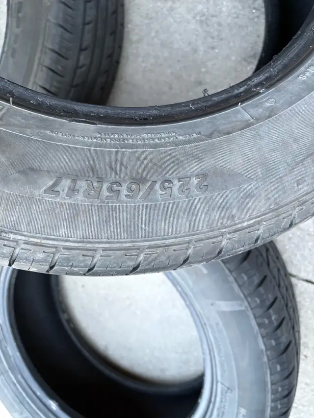 2 Hercules Tires and 2 jinyu 225/65R17 dans Pneus et jantes dans London - Image 6