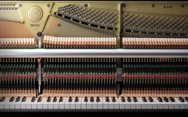 Piano droit Kawai K-300 - Piano Vertu in Pianos & Keyboards in City of Montréal - Image 4