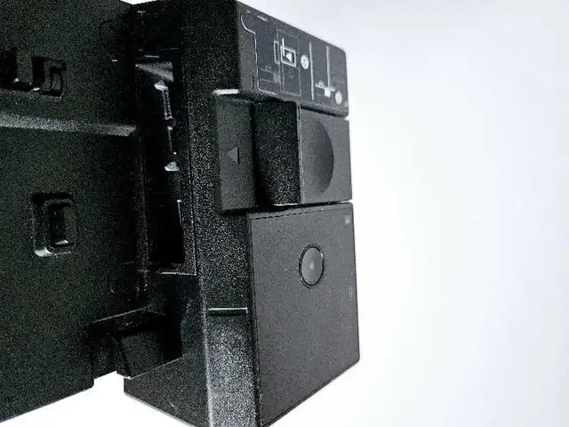 Lenovo  ThinkPad Ultra  Docking  Station- 4OAJ0135US in Laptops in City of Montréal - Image 7
