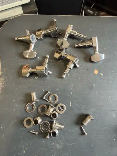 Epiphone Tribute Set of 6 side by side tuners, View more