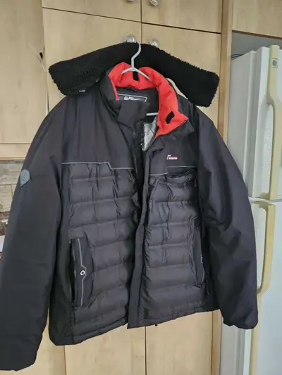 Manteau d'hiver  pour homme grandeur XXL.  , View more