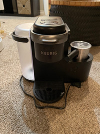 Keurig coffee machine with frother 