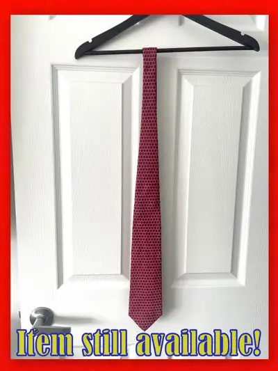 Hugo Boss Designer Hand Made In Italy 100% Silk Tie!, View more