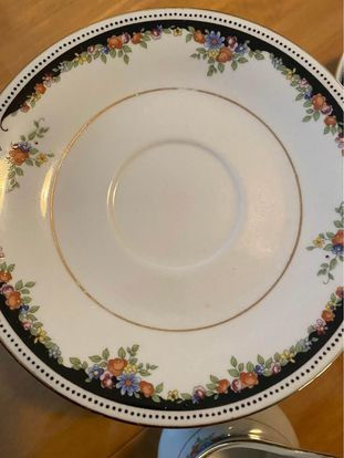 Lynn’s brand fine china setting  for 8 in Kitchen & Dining Wares in Oshawa / Durham Region - Image 4
