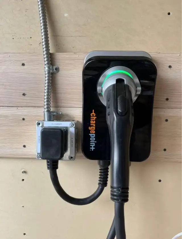 EV Charger Installation & Electrical Services in Electrician in City of Toronto - Image 6