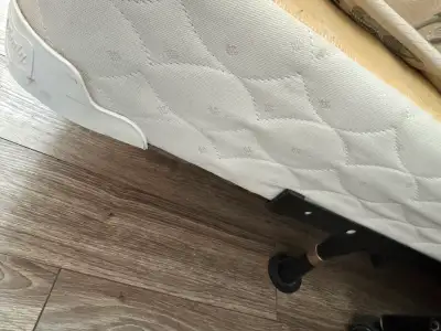 Sommier et base de lit, View more