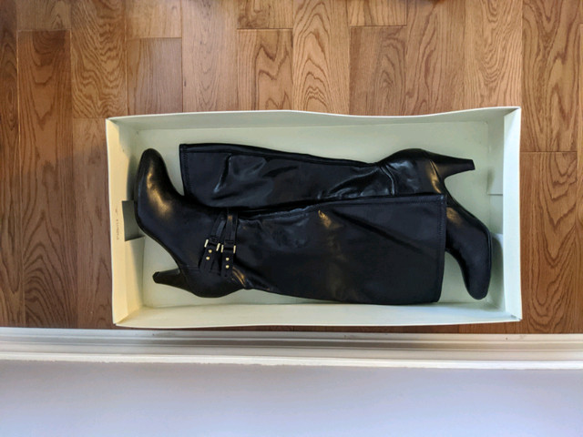 Women's Black Boots dans Femmes - Chaussures  à Kingston - Image 4