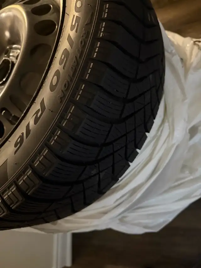 winter tires for sale in Tires & Rims in Oakville / Halton Region - Image 2