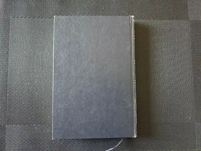 Cheaper by the Dozen: International Collector's Edition (1970's) in Fiction in Gatineau - Image 4