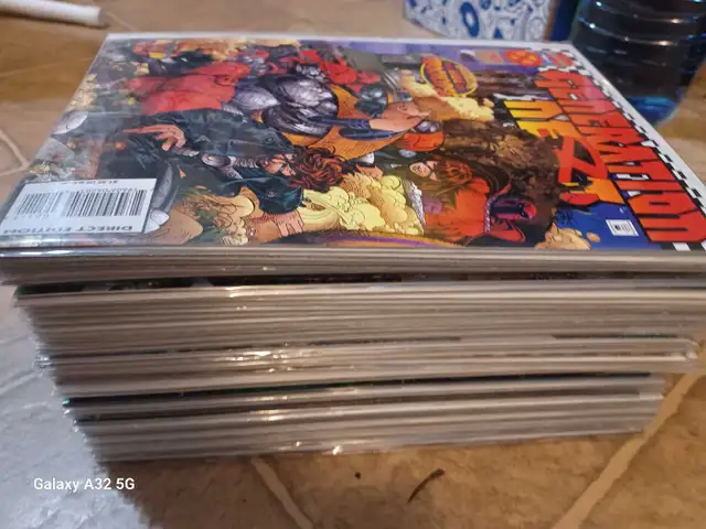 Comics - Marvel's Generation X Collection in Comics & Graphic Novels in Kingston - Image 3