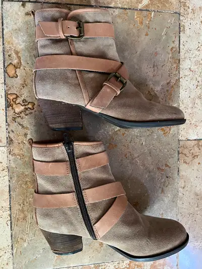 ALDO Womens Suede Ankle Boots Taupe Size 37, View more