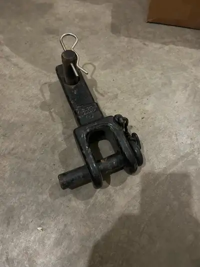 As title says, a Kenworth Tow Pin, used a couple of times, ended up selling the truck and bought a P...