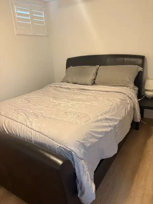 3 Bedroom 2 washroom plus den Basement apartment in Ontario in Canada - Image 9