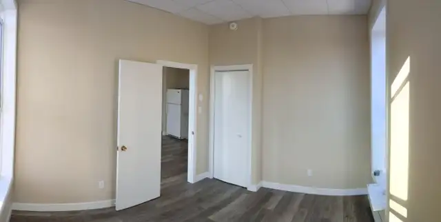 1 bedroom apartment for rent in Long Term Rentals in Renfrew - Image 2