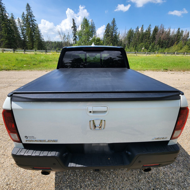 2022 Honda Ridgeline Black Edition with Extended Warranty in Cars & Trucks in Red Deer - Image 3