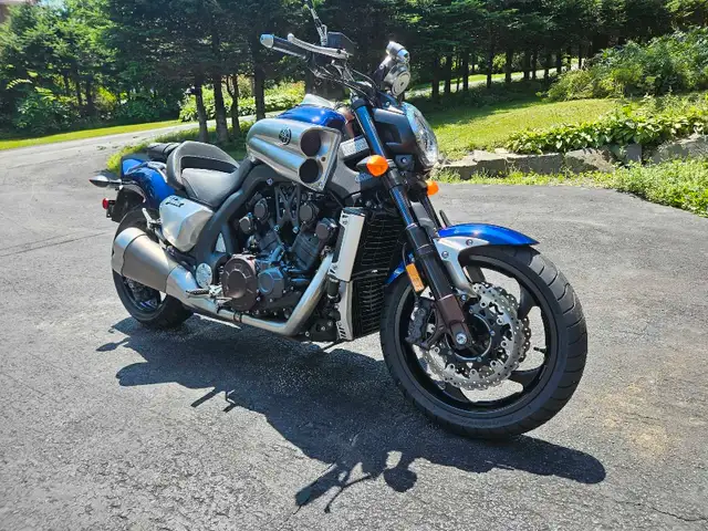 2016 Yamaha VMAX 1700 in Street, Cruisers & Choppers in Bedford - Image 6