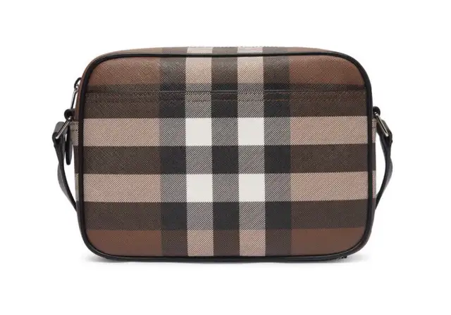 NWT Authentic Burberry Camera bag purse in Women's - Bags & Wallets in City of Toronto - Image 3