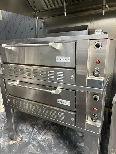 Garland G2121 55" Double Deck Natural Gas Bake/Roast Oven, View more