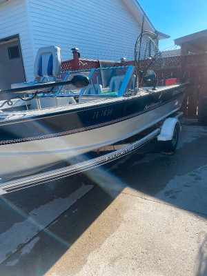 18 Starcraft Boat | Boats & Watercrafts For Sale in Ontario | Kijiji ...