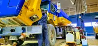 Truck & Heavy Construction Equipment Mechanic