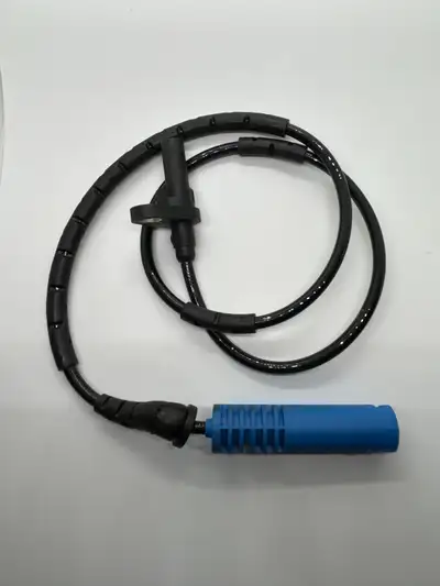 I have an unbranded ABS Wheel Speed Sensor. I got this as part of an auction lot and have no use for...