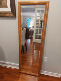 Solid Oak Frame Beveled Glass Wall Mirror. Excellent condition