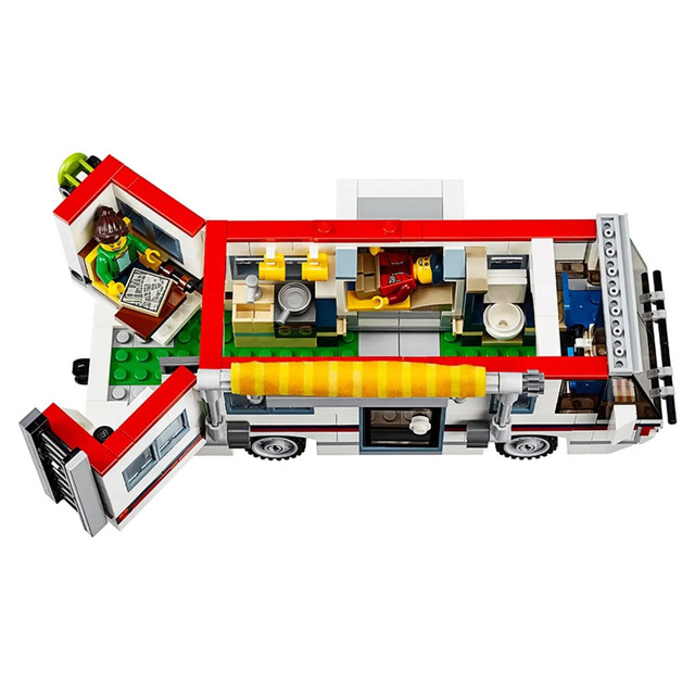 LEGO CREATOR 31052 VACATION GETAWAYS CAMPER 3-IN-1 NEW SEALED in Toys & Games in Edmonton - Image 4
