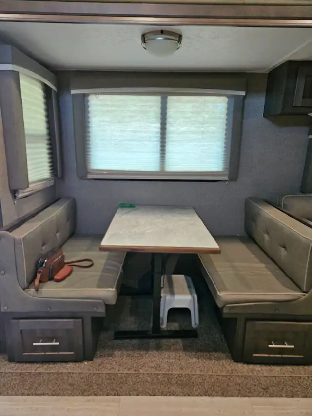 2020 Rockwood  5th Wheel in Travel Trailers & Campers in Regina - Image 5