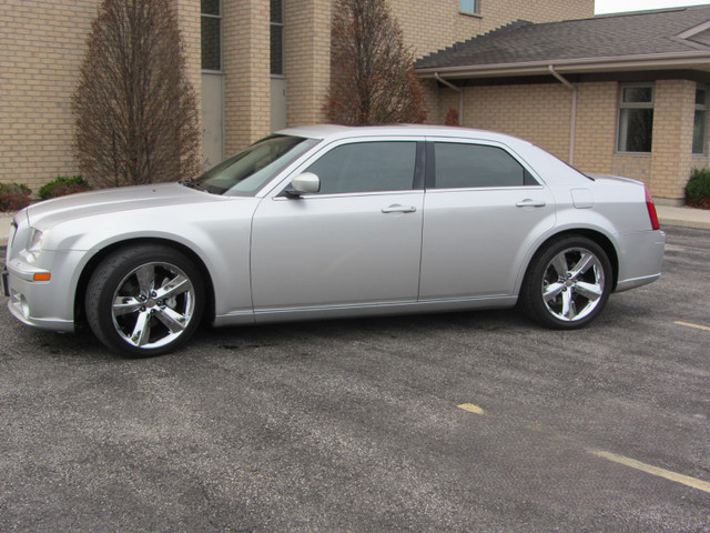 2006 300 SRT-8, same owner 16 years in Cars & Trucks in London