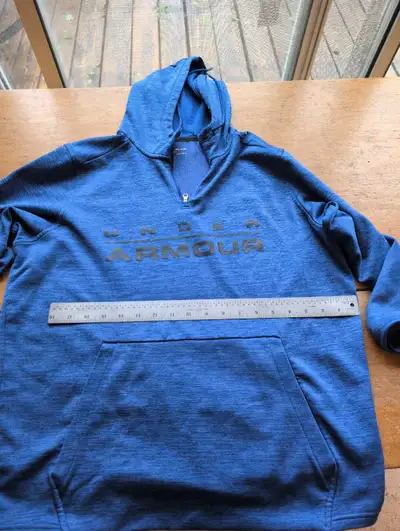 Under Armour Hoodie medium blue, View more
