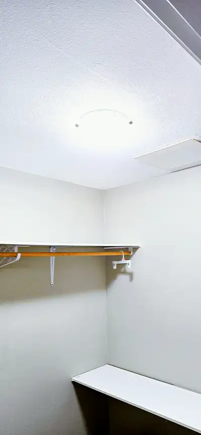 Looking for a place to called home? A private bedroom basement in a 5BR/4BA house is available for r...