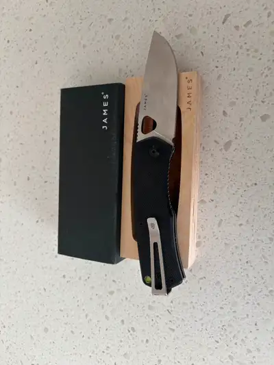 Folding knife, View more
