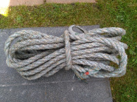Approx. 50 Feet Nylon Twisted Rope with 5000 LB Clasp For Towing