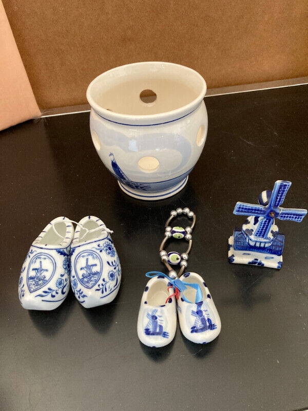 Dutch Delft Blue Pottery in Arts & Collectibles in Red Deer