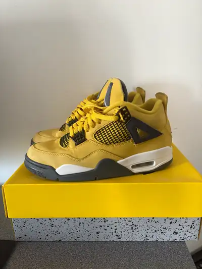 Jordan 4 lightning , View more