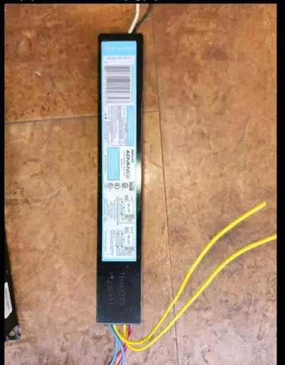 5  Philips Advance ICN-4S54-90C-2LS-G Centium Electronic Ballast, View more