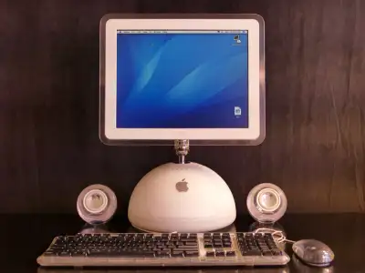 Apple iMac G4 2003 Macintosh 800 Mhz, écran 15 po. Reconditionné, View more