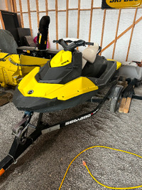 2015 Seadoo Spark HO 2 Seater w Low Hrs, Trailer, Cover and Lift