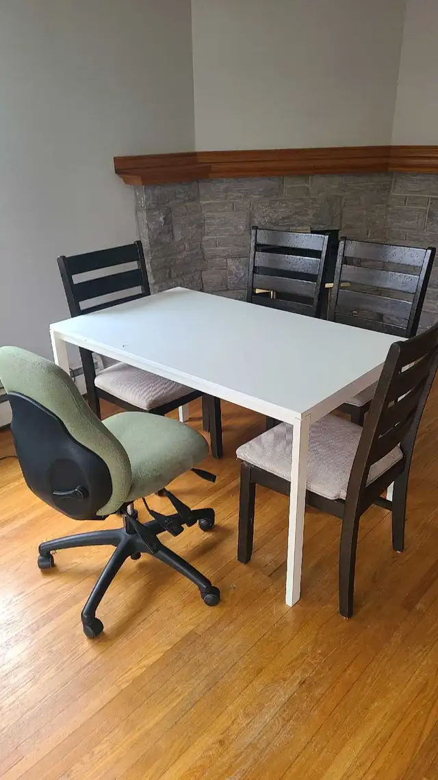 couch and dinning table set in Free Stuff in Kingston - Image 5