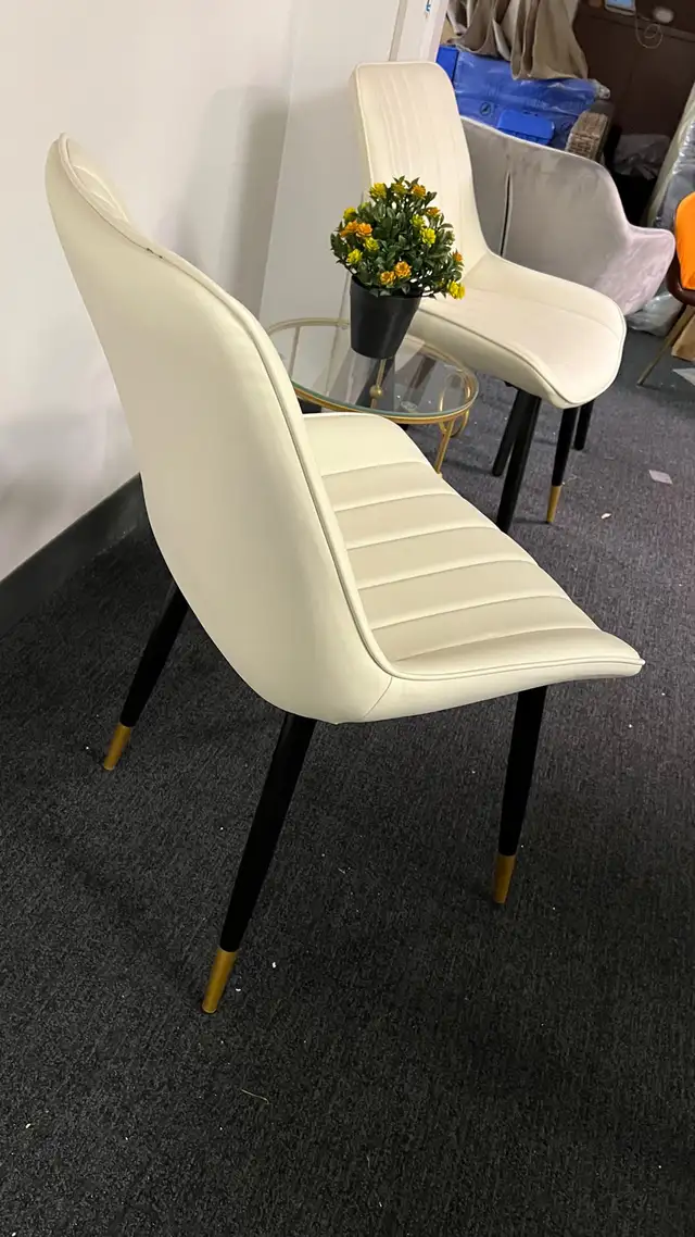 Heavy duty beautiful dining room chair anti-scratch Pu leather in Chairs & Recliners in Markham / York Region - Image 9
