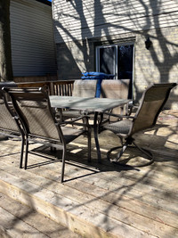 Patio set in decent condition!