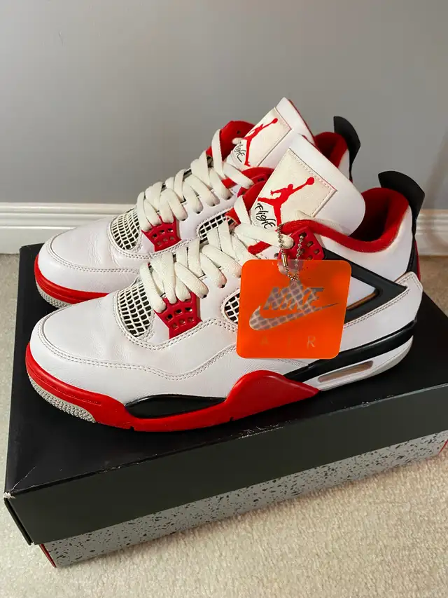 Jordan 4 Fire Red 2020 -  multiple sizes in Men's Shoes in Mississauga / Peel Region - Image 3