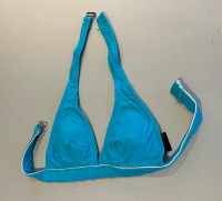  Woman’s blue bikini top size 8 (S)⬇️