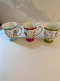 Porcelain Pedestal Mugs with Floral  design (set of 3)